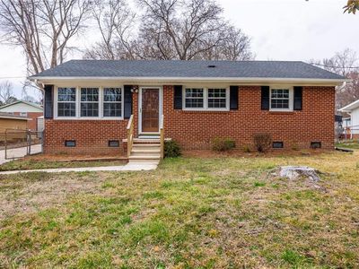 2212 Miami St, Greensboro, NC, 27406