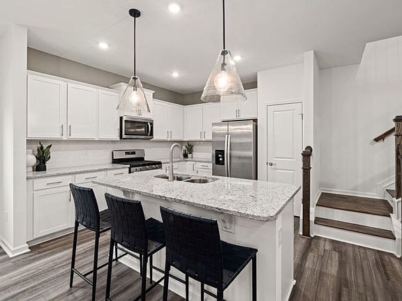 Kitchen with Large Island