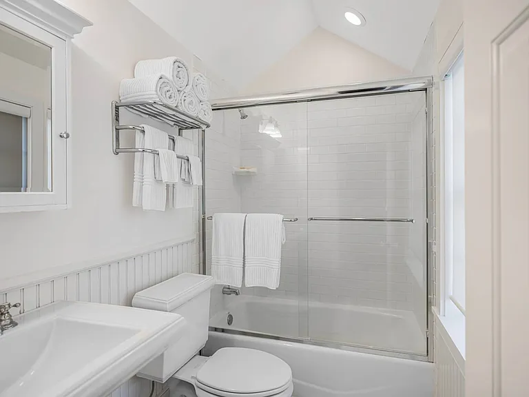 17 W Pond Dr — Photo 25