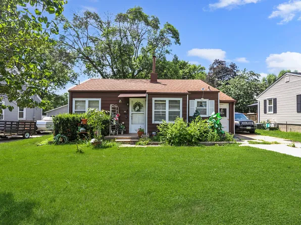 6408 SW 16th St, Des Moines, IA 50315