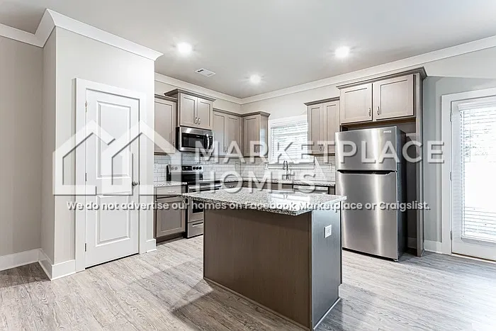3 bed, 2.5 bath, 1807 sqft, $1,810 — Photo 4
