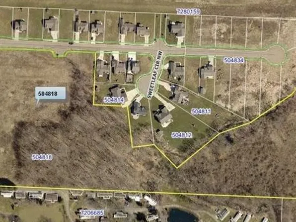 Manchester Ave NW, Massillon, OH 44647