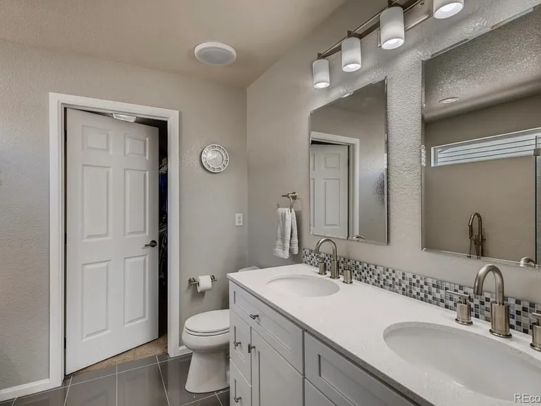 10132 Altura St — Photo 14