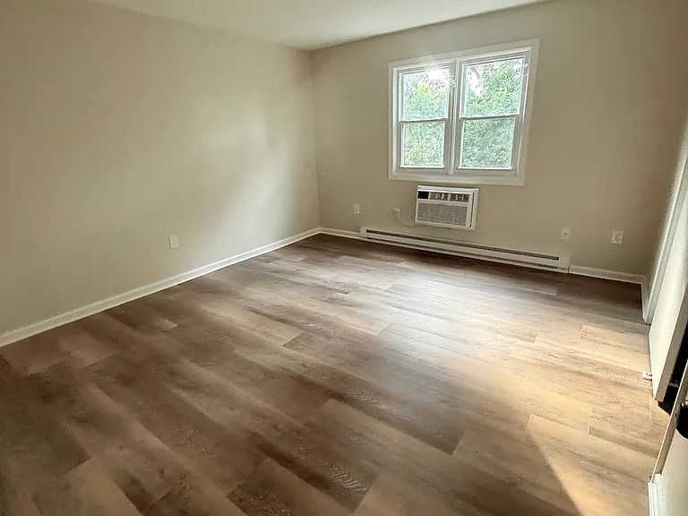 23 Hart Pl #2 — Photo 15