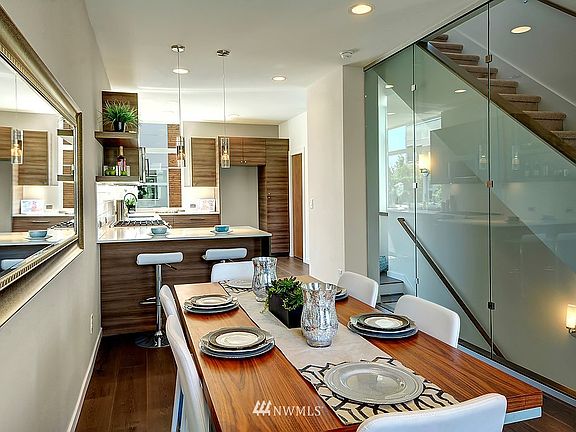5th image of 2653 A NW 63rd Street