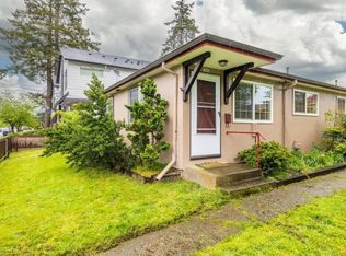 5800-5808 SE Woodstock Blvd #B, Portland, OR