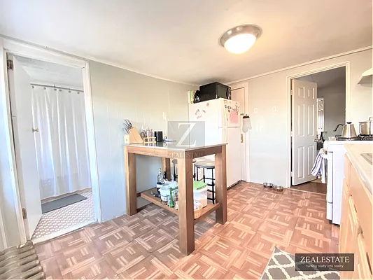 Rented by ZealEstate Group Inc | media 24