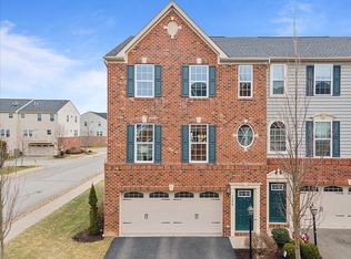 1506 Pointe View Dr, Mars, PA 16046
