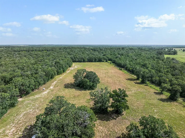 6811 Mockingbird Rd — Photo 3
