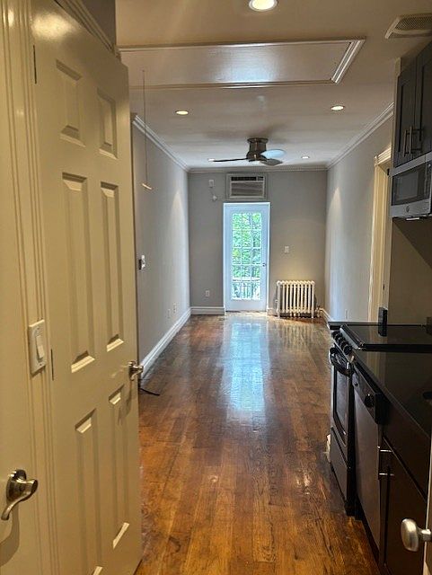1st image of 234 W 14th St APT 5A