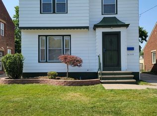 16308 Throckley Ave, Cleveland, OH 44128