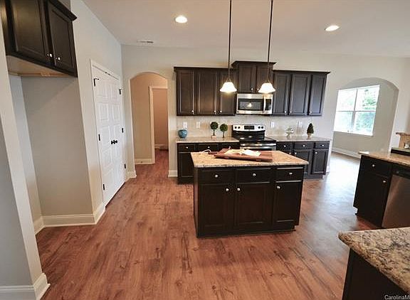 5th image of 133 Wylie Trl