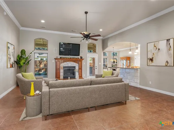 8006 Ridgeway Ct, Nolanville, TX 76559