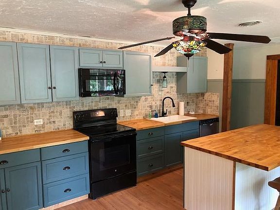 Newly remodeled kitchen
