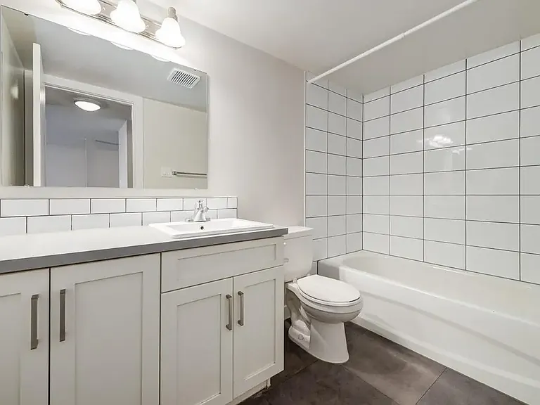 121 Clancy Dr — Photo 14