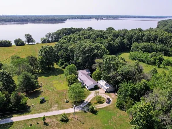 37882 Garland Pl, Callao, MO 63534