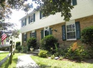 5832 Parakeet Dr, Burke, VA 22015