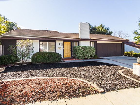 2nd image of 2916 Cottonwood Ct
