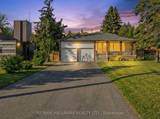 5324 Lawrence Ave E, Toronto, ON M1C1R4