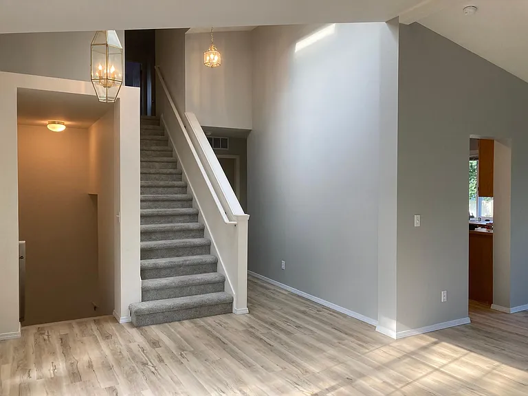 4115 S Greystone Ln — Photo 8