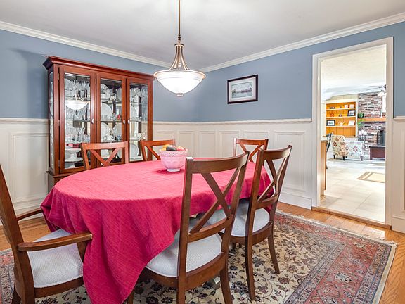 210 Heritage Rd Cherry Hill 