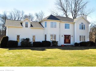 16 Olde Farm Rd, Ellington, CT 06029