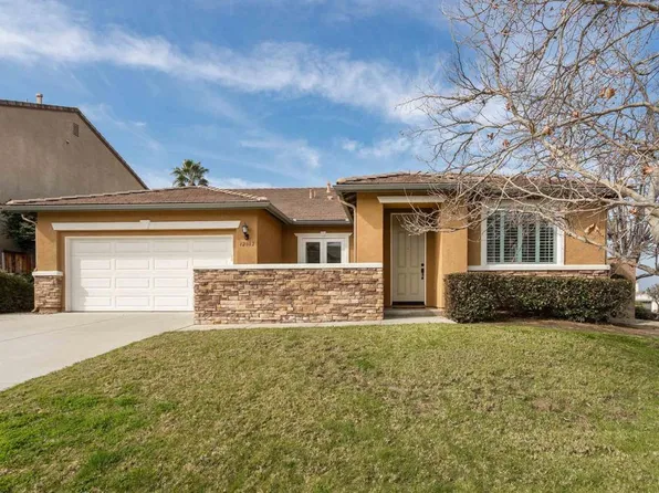 12082 Brianwood Dr, Riverside, CA 92503