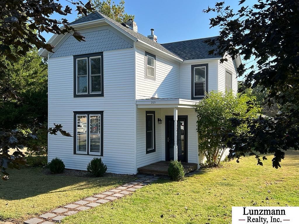 2123 N St, Auburn, NE 68305 Zillow