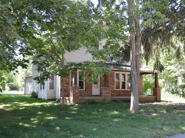 419 Barker St, Wellington, OH 44090