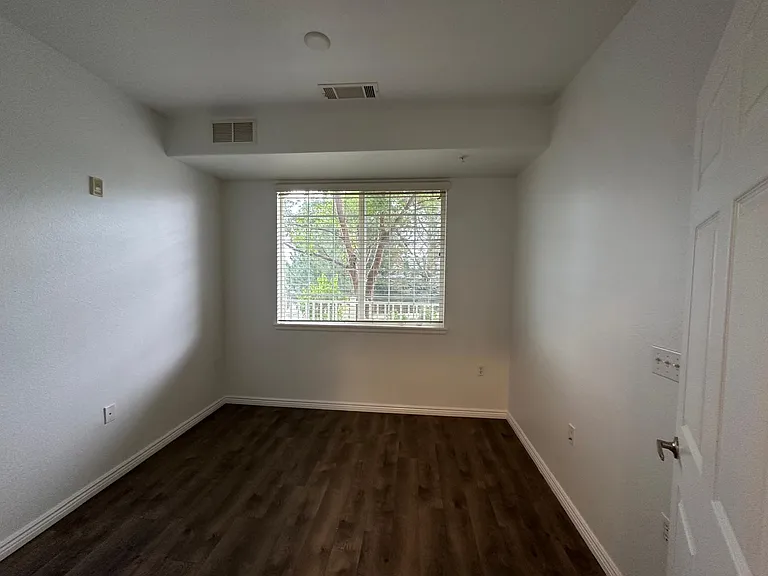 2672 S Cathay Way #103 — Photo 42