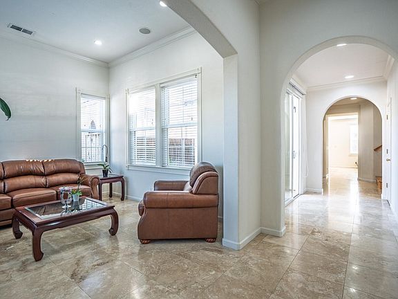 3rd image of 2719 Shellgate Cir