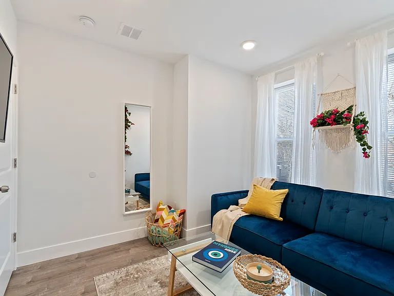 4129 Parrish St #2 — Photo 9