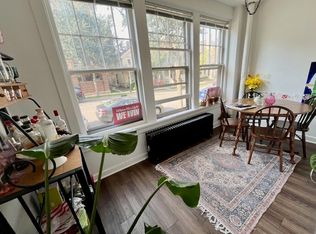 207 N Pinckney St APT 1, Madison, WI 53703