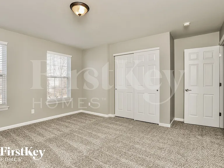 410 Covered Bridge Ln — Photo 11
