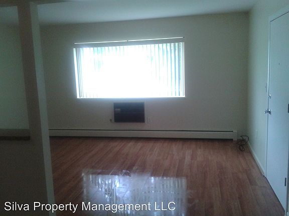 4th image of 4905 Briarwood Ave