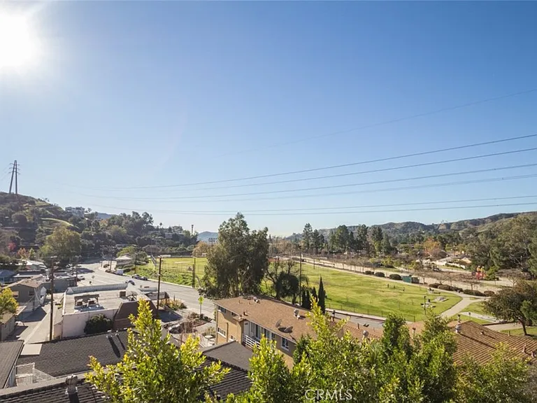 2940 N Verdugo Rd #321 — Photo 28