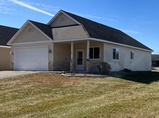 201-7 1/2 Ave, Arlington, MN 55307