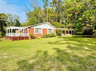 1527 Old Highway 15 S, Ovett, MS 39464