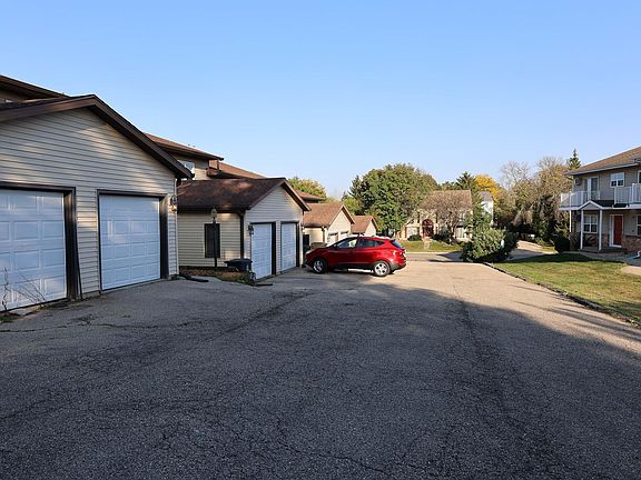 5th image of 1034 McKenna Blvd #7