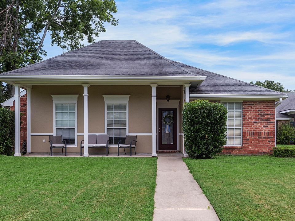 1st image of 104 Riesling Cir