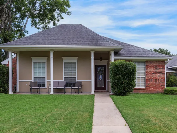 104 Riesling Cir, Broussard, LA 70518