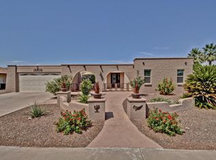 15810 N Lakeforest Dr, Sun City, AZ 85351
