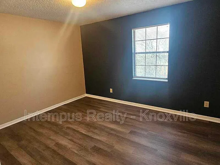 4308 Bounds Rd #K — Photo 9