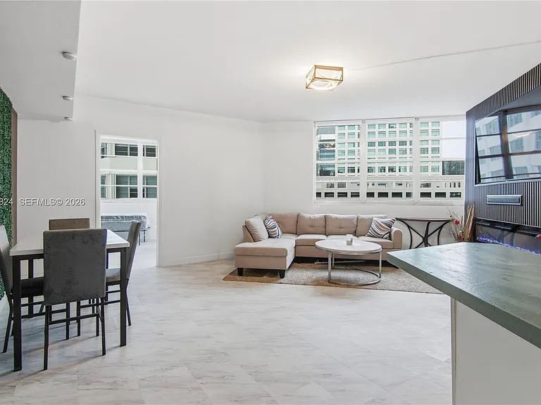 801 Brickell Bay Dr #764 — Photo 4