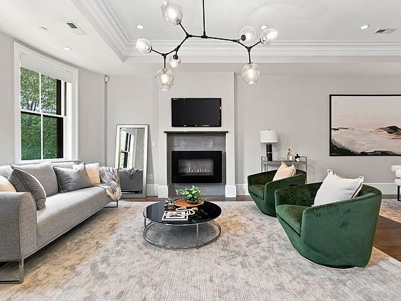 4th image of 50 Dwight St #2