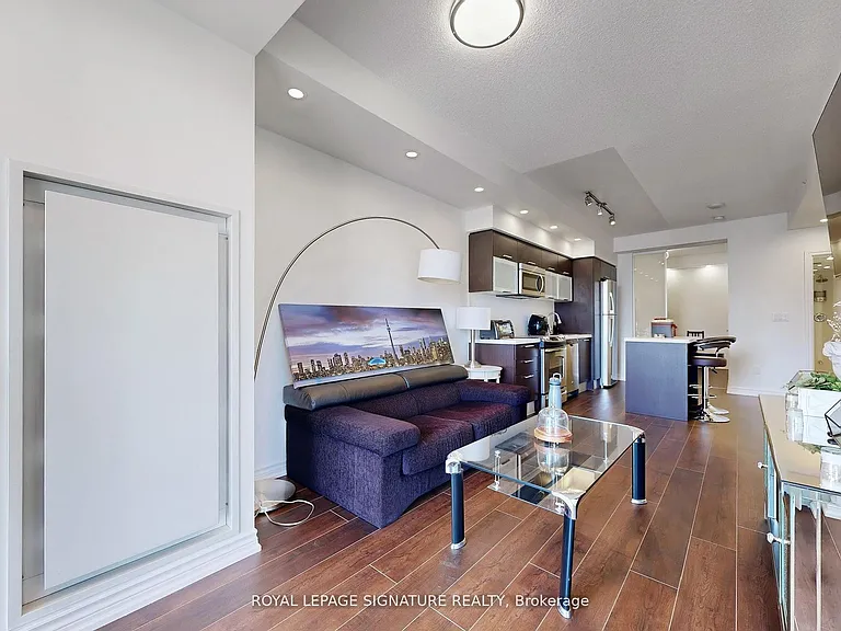 386 Yonge St #4508 — Photo 12