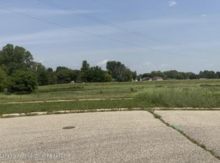 163 Crystal Ct, Alma, MI 48801