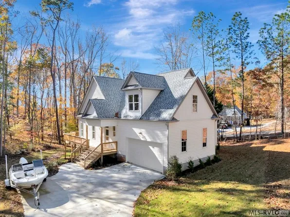 288 Wildwood Cir, Littleton, NC 27850