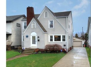 10415 McCracken Blvd, Garfield Heights, OH 44125