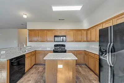 3308 Anysa Ln — Photo 16